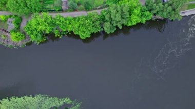 Büyük ve Güzel Nehir