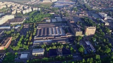 Kimyasal karıştırma için tankların hava panoramik görüntüsü Endüstriyel fabrika ve kimyasal form endüstrisi bölgesi