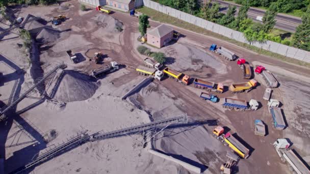 Aerial View Stone Crusher Plant Machine Work Process Conveyor Belt — Stock videók
