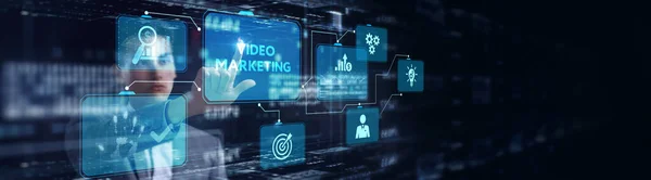 画面上のビデオマーケティングや広告のコンセプト ビジネス テクノロジー インターネット ネットワークの概念 — ストック写真