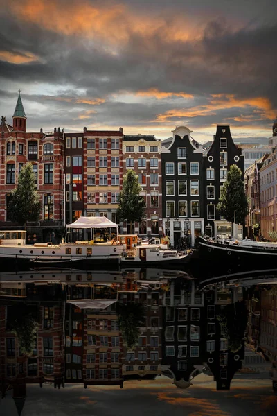 Amsterdam Nederland Augustus 2022 Traditionele Huizen Van Amsterdam Nederland — Stockfoto
