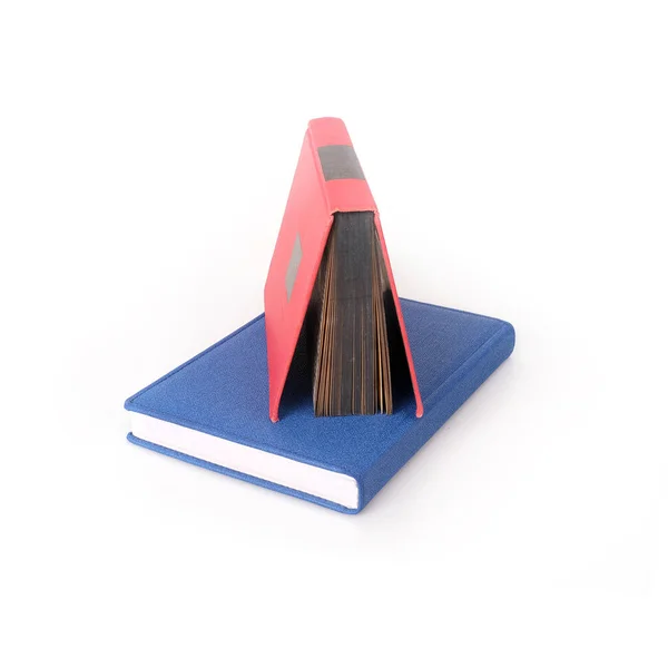 Montón Libros Color Cubre Aislado Sobre Fondo Blanco — Foto de Stock