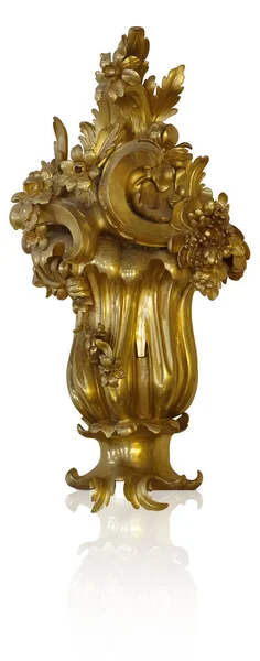 Gouden Vaas Met Ornament Geïsoleerd Een Witte Achtergrond Ontwerpelement Met — Stockfoto