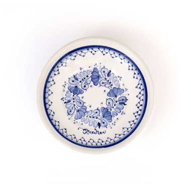 Hatıra seramik prizler ya da beyaz arka planda izole edilmiş mıknatıs. Yazıt Çek Cumhuriyeti 'nin başkenti Prag' ın İngilizce adıdır. Kırpma yolu ile tasarım ögesi