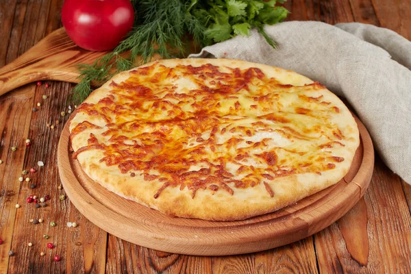 Traditional Pie Cheese Caucasus Khachapuri — Stock Fotó