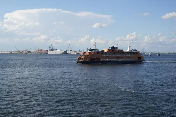 Pessenger Ferry in Manhattan and Staten Island area