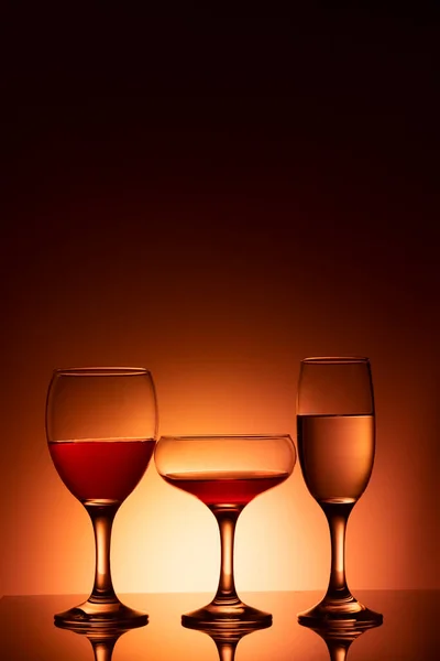 Glassware Different Sizes Colorful Background — Stock Photo, Image