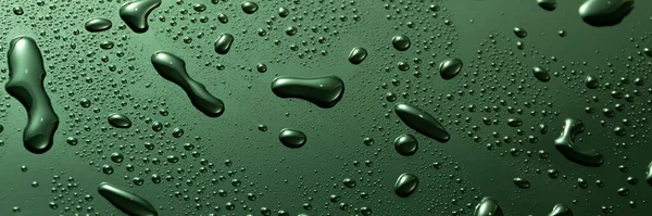 Gouttes Eau Métal Vert Sur Surface Métallique Brillante Sombre — Photo