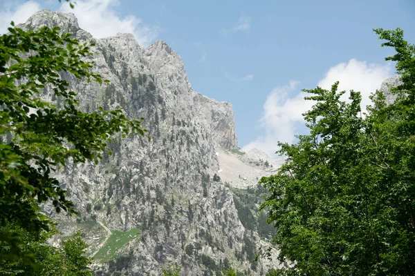 Malowniczy Widok Albańską Przyrodę Tło Środowiska Alpin Koncepcja Podróży — Zdjęcie stockowe