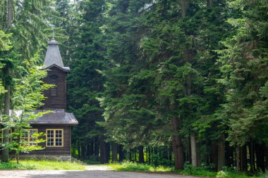 Bulgaristan 'ın Rila dağındaki ahşap ortodoks kilisesi