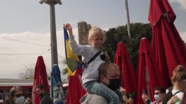 ANTALYA, TURKEY - 26 Şubat 2022: Ukrayna 'daki savaşı protesto. Ukrayna 'daki savaşı durdurun. Rus saldırısı..