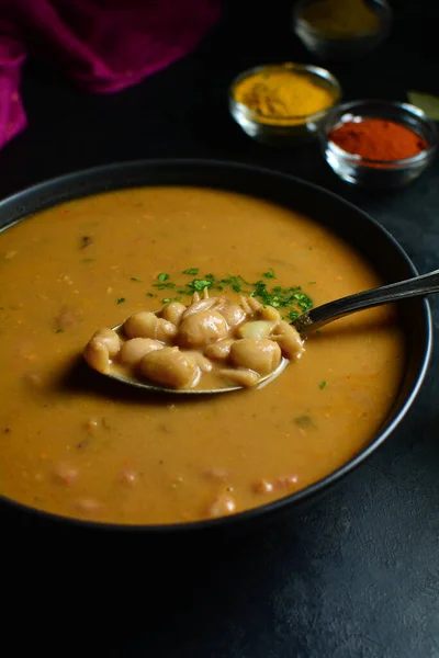 Thuis Gebakken Curry Kom — Stockfoto