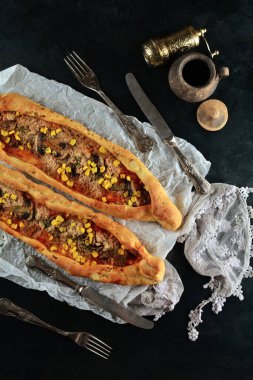 Domatesli ve mısırlı Ton Balığı