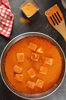 Paneer Tereyağı Masala Hazırlama 