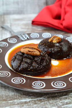 Lezzetli İncirli Keklerin Kapağı