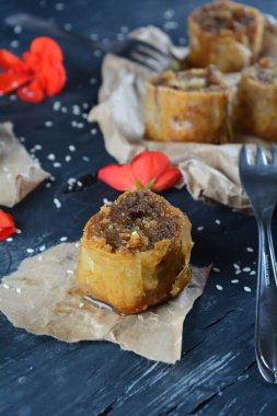  Türk baklava tatlısına yakın durun.