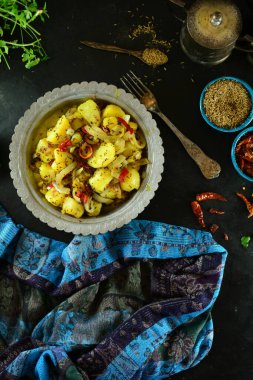 Lezzetli Aloo Masala Tarifi