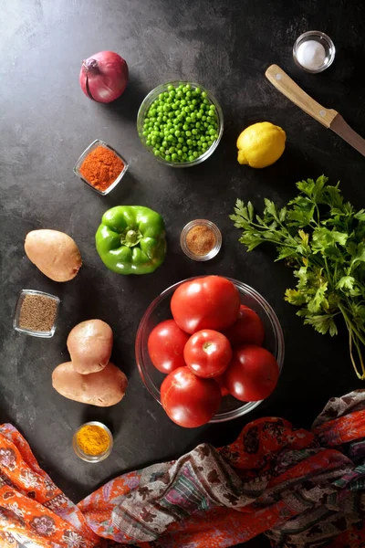 Fresh Raw Vegetables Spices Dark Stone Background Fotografie de stoc