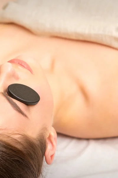 Massage Stones Eyes Young Woman Getting Treatment Beauty Spa — Stock Photo, Image