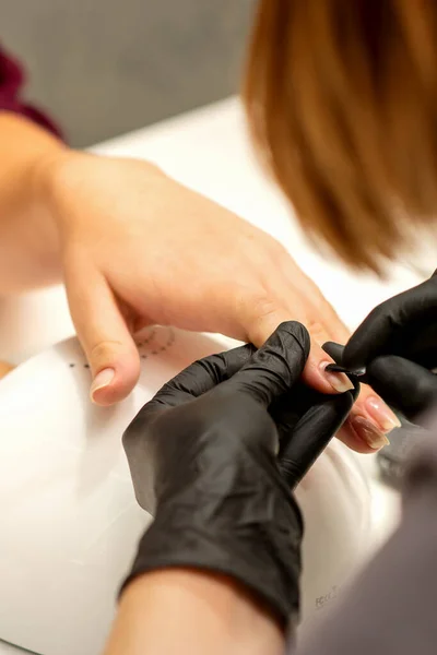 Manicure Painting Process Manicure Master Paint Nails Transparent Varnish Nail — Stock Photo, Image