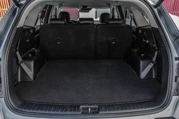 Huge Clean Empty Car Trunk Interior Compact Suv Rear View — Stock Photo, Image