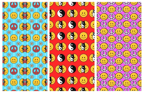 Smile face 3 seamless pattern with Yin Yang and pacific set collection. Векторная нарисованная вручную дурацкая карикатура на персонажа иллюстрации.Смол лицо, хиппи мирный пацифистский знак, Инь Ян безморщинистый узор концепция — стоковый вектор