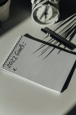 Beyaz kağıda 2022 gol atıldı