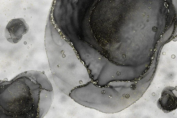 Alkol mürekkebi tekniklerindeki dijital bstrakt sıvı resim. Renklerin karışımı şeffaf dalgalar ve altın girdaplar yaratıyor..