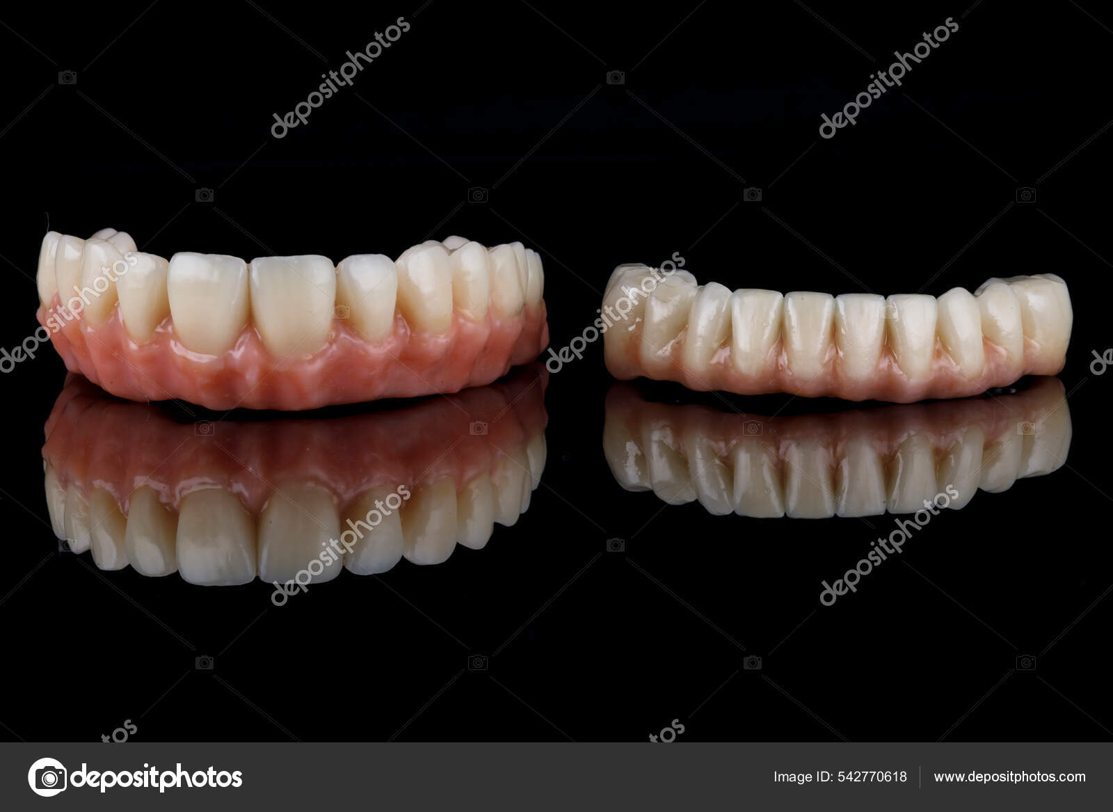 https://st.depositphotos.com/8994548/54277/i/1600/depositphotos_542770618-stock-photo-high-quality-dentures-upper-lower.jpg