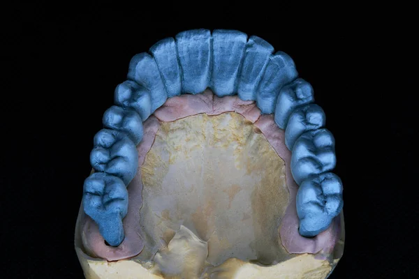 青をスキャンするためにワックスをかけろ俺は顎に戻る — ストック写真