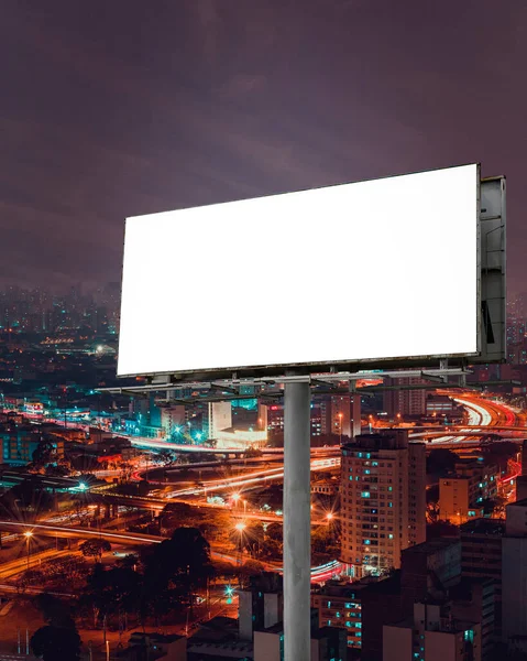 Blank Pusta Makieta Billboard Białym Ekranem Tle Ulicy Ulicy Miasta — Zdjęcie stockowe