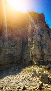 Capitolio Minas Gerais, Brezilya 'nın kırsal kesiminde, güzel manzaraları, kanyonu, gölü ve dağ patikaları var..