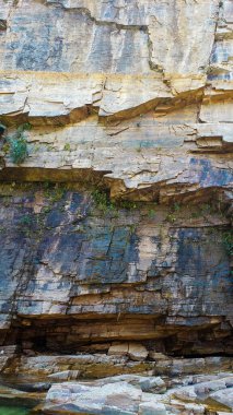 Capitolio Minas Gerais, Brezilya 'nın kırsal kesiminde, güzel manzaraları, kanyonu, gölü ve dağ patikaları var..