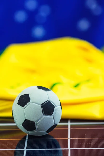 Bola Futebol Bandeira Brasil Sobre Painel Solar Fotovoltaico Conceito Copa — Fotografia de Stock