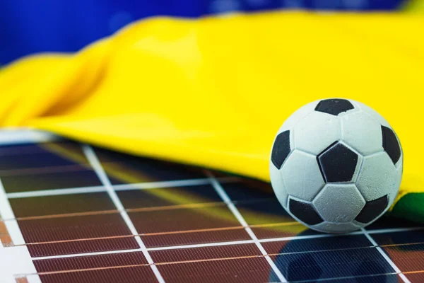 Bola Futebol Bandeira Brasil Sobre Painel Solar Fotovoltaico Conceito Copa — Fotografia de Stock