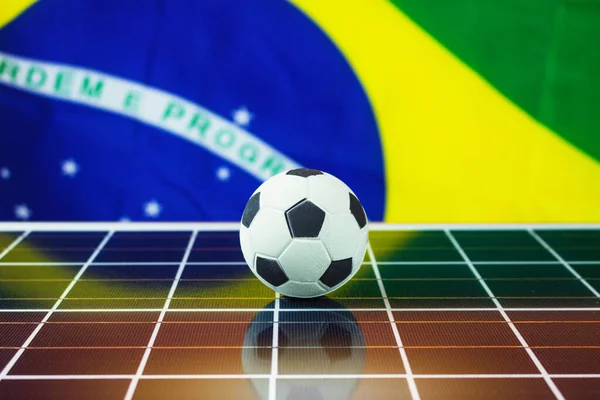 Balón Fútbol Bandera Brasil Sobre Panel Solar Fotovoltaico Mundial Fútbol — Foto de Stock