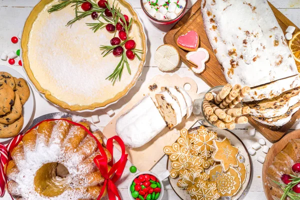 Noel Malzemesi Yapımı Pişirme Tatlısı Çeşitli Geleneksel Noel Pastası Pastası — Stok fotoğraf