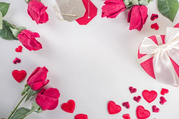 Sfondo San Valentino Cornice Piatta Realizzata Con Fiori Rosa Regali — Foto Stock