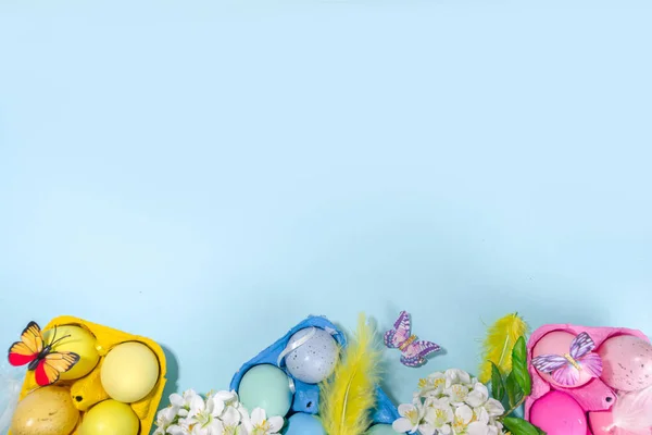 Preparation Easter Holiday Concept Handcrafted Painted Colorful Easter Eggs Blue — 图库照片