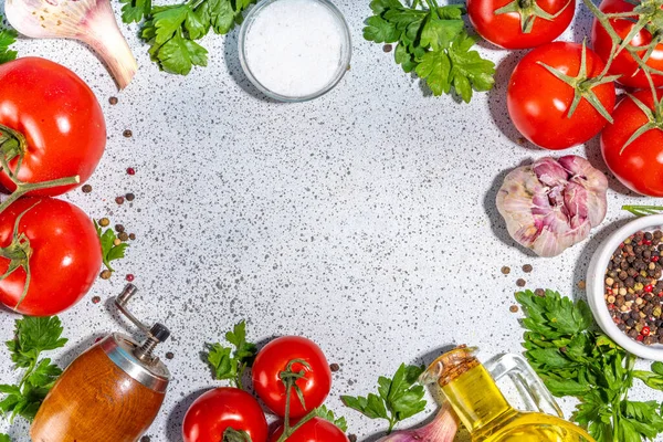 Cozinhar Ingredientes Fundo Especiarias Pimenta Preta Alho Cebola Verduras Tomates — Fotografia de Stock