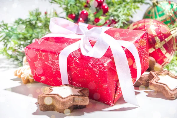 Natal Cartão Fundo Com Bolas Árvore Natal Decorações Caixa Presente — Fotografia de Stock