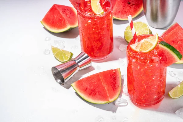 Watermelon Lemonade Cocktail Lime Sliced Watermelon Trendy High Colored White — Foto de Stock