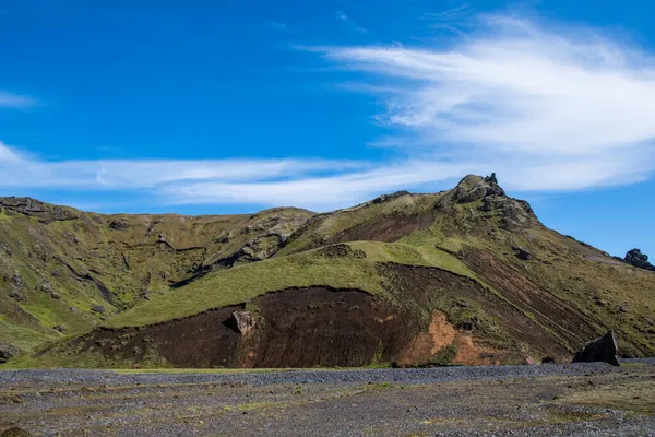 アイスランド南部のサックギル峡谷の美しい岩の形成 — ストック写真