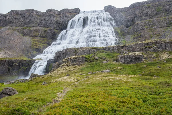 Водопад Dynjandi Arnarfjordur Западных Фьордах Исландии — стоковое фото