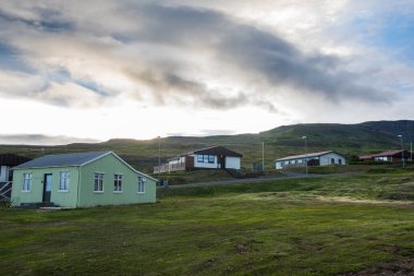 Kuzey İzlanda Strandir 'de Drangsnes Köyü