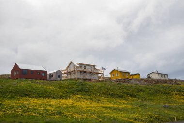 Batı İzlanda Strandir 'deki Djupavik eski ringa fabrikası köyü.