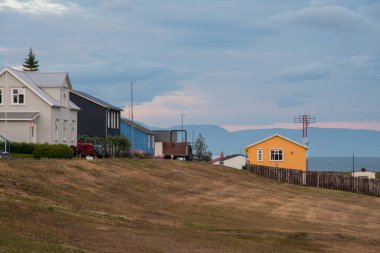 Kuzey İzlanda Eyjafjordur 'da Hrisey Köyü