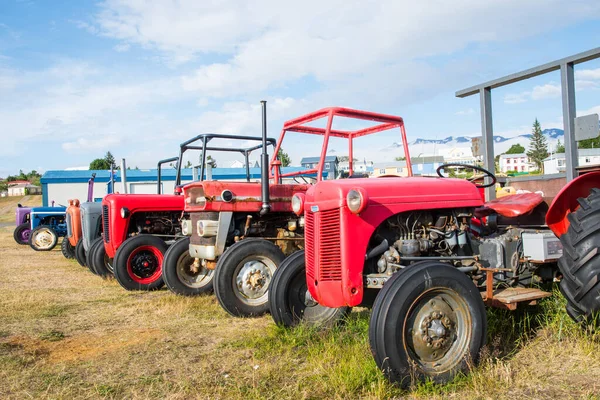 Alte Oldtimer Traktoren Auf Der Insel Hrisey Norden Islands — Stockfoto