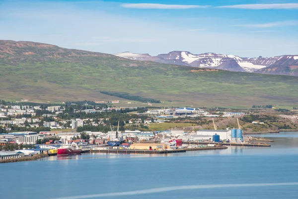 Vista Ciudad Akureyri Islandia Del Norte Soleado Día Verano —  Fotos de Stock