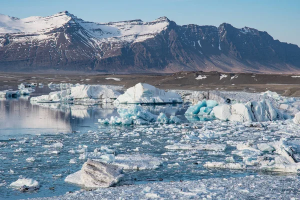 Laguna Del Ghiacciaio Jokulsarlon Nel Sud Dell Islanda Una Soleggiata — Foto Stock